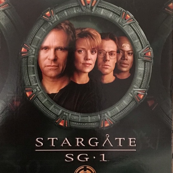 🌏STARGATE SG1 SEASONS 1-4🌏 - Picture 5 of 15